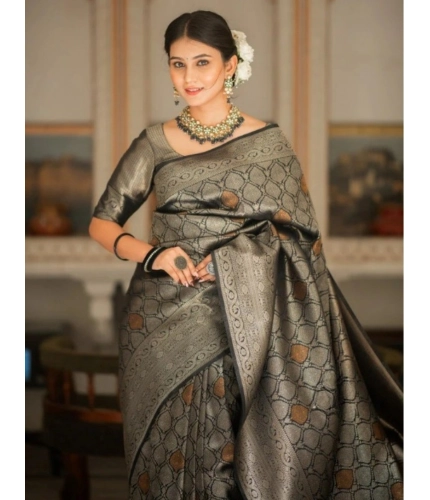 Women's Silk Printed Saree With Unstitched Blouse 5.5Mtr (Black) Women's Silk Printed Saree With Unstitched Blouse 5.5Mtr (Black)