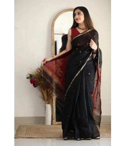 Women's Cotton Printed Saree With Unstitched Blouse 5.5Mtr (Black) Women's Cotton Printed Saree With Unstitched Blouse 5.5Mtr (Black)