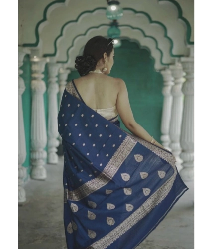 Women's Cotton Printed Saree With Unstitched Blouse 5.5Mtr (Navy Blue) Women's Cotton Printed Saree With Unstitched Blouse 5.5Mtr (Navy Blue)
