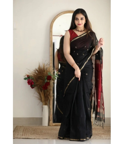 Women's Cotton  Printed Saree With Unstitched Blouse 5.5Mtr (Black)