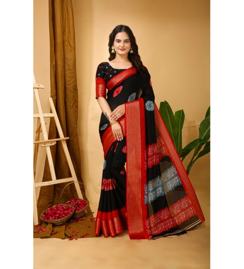 Women's Soft Blooming Marshmallow Fabric Kalamkari Printed Saree With Unstitched Blouse 5.5Mtr (Black)