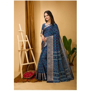 Generic Women's Soft Dola Cotton Kalamkari Printed Saree With Unstitched Blouse 5.5Mtr (Blue)