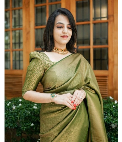 Women's Soft Lichi Silk Printed Saree With Unstitched Blouse 5.5Mtr (Green) Women's Soft Lichi Silk Printed Saree With Unstitched Blouse 5.5Mtr (Green)