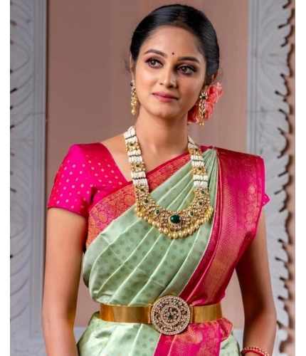 Women's Soft Lichi Silk Printed Saree With Unstitched Blouse 5.5Mtr (Light Green) Women's Soft Lichi Silk Printed Saree With Unstitched Blouse 5.5Mtr (Light Green)