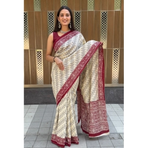 Generic Women's Cotton Ajrakh Printed Saree With Unstitched Blouse 5.5Mtr (White)