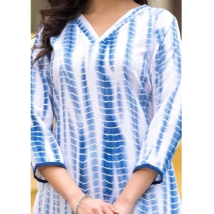 Generic Women's Cotton Printed 3-4 th Sleeve V Neck Kurti With Pant Dupatta Set (Blue)