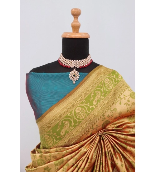 Women's Banarasi Printed Saree With Unstitched Blouse 5.5Mtr (Golden)