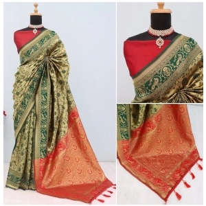 Generic Women's Banarasi Printed Saree With Unstitched Blouse 5.5Mtr (Golden)