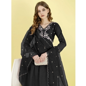 Generic Women's Vichitra Embroidery 3-4th Sleeve V Neck Alia Cut Kurti Set With Dupatta (Black)