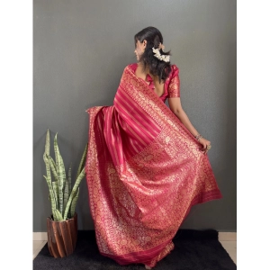 Generic Women's Silk Blend Woven Kanjivaram Saree With Unstitched Blouse (5.5Mtr, Pink)