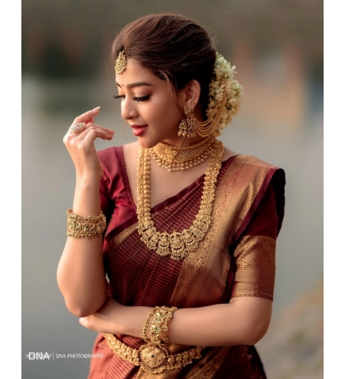 Women's Silk Woven Kanjivaram Saree With Unstitched Blouse (5.5Mtr, Maroon)