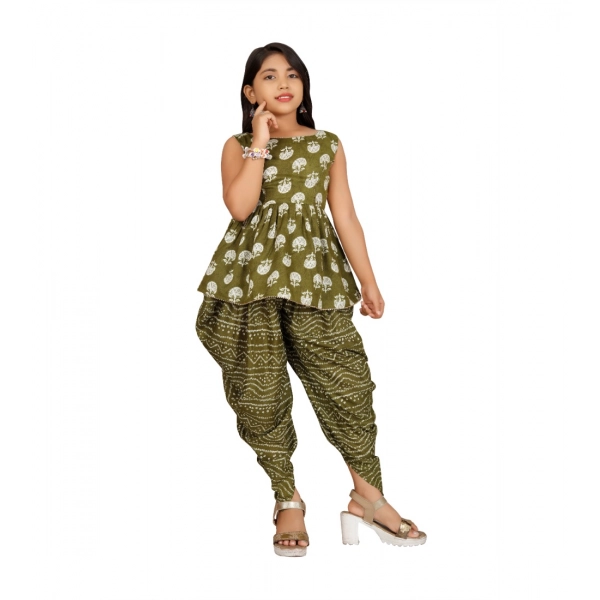 Dropship Girl's Cotton Rayon Printed Top And Dhoti With Dupatta Set (Green)
