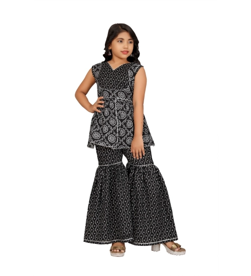 Girl's Cotton Rayon Printed Top And Sharara Set (Black)