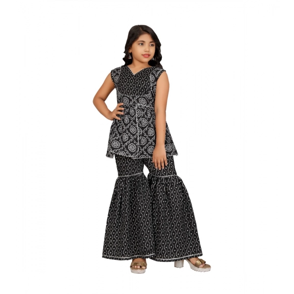 Dropship Girl's Cotton Rayon Printed Top And Sharara Set (Black)