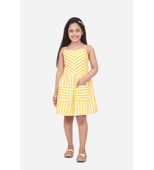 Girl's Polyester Cotton Blend Striped Sleeveless Round Neck Dress (Yellow)