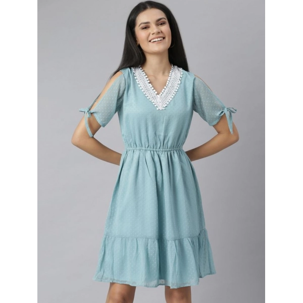 Dropship Women's Chiffon Self Design V-Neck Tie Ups Dress (Green)