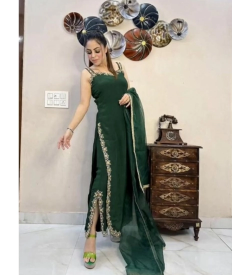 Women's Georgette Embroidery Sleeveless Round Neck Kurti, Palazzo And Dupatta Set (Green) Women's Georgette Embroidery Sleeveless Round Neck Kurti, Palazzo And Dupatta Set (Green)