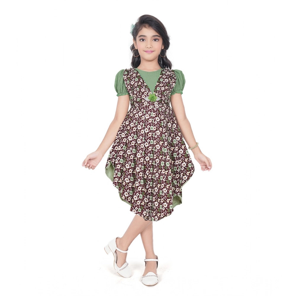 Girl's Twill Printed Short Sleeve Round Neck Dress (Green) Girl's Twill Printed Short Sleeve Round Neck Dress (Green)