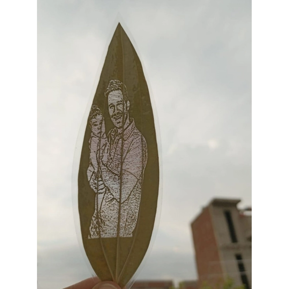 Custom Father &amp; Child Portrait Engraved on Natural Leaf – Personalized Botanical Art Gift