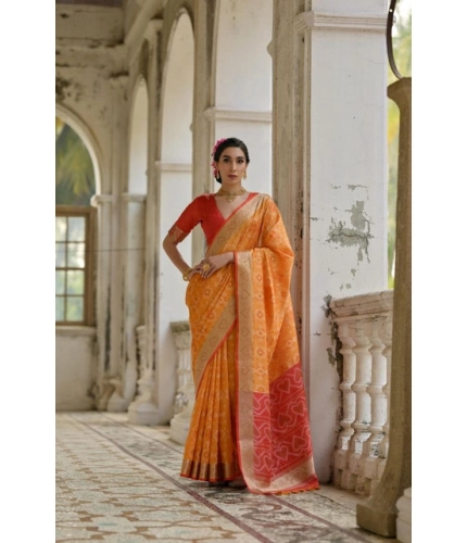 Women's Silk_Blend Ethnic Ikat Pattern Saree With Unstitched Blouse 5.5Mtr (Mustard)