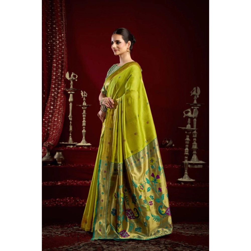Women's Silk Blend Woven Saree With Unstitched Blouse 5.5 Mtr (Light_Green) Women's Silk Blend Woven Saree With Unstitched Blouse 5.5 Mtr (Light_Green)
