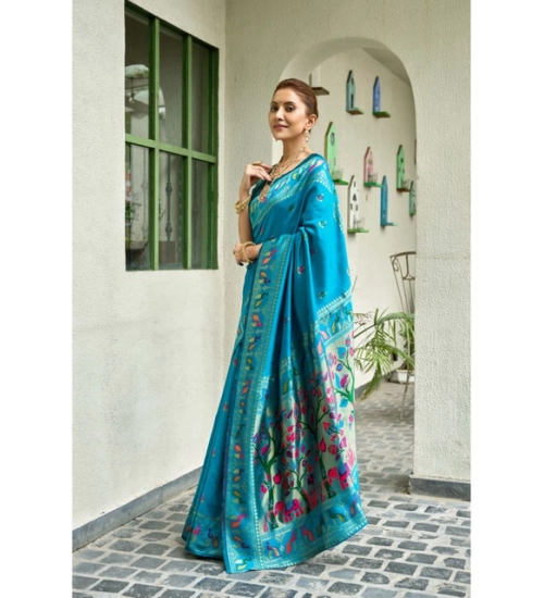 Women's Silk Blend Woven Saree With Unstitched Blouse 5.5 Mtr (Turquoise) Women's Silk Blend Woven Saree With Unstitched Blouse 5.5 Mtr (Turquoise)