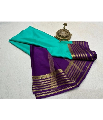 Women's Crepe Chit Pallu Solid Saree With Unstitched Blouse 5.5Mtr (Sky Blue) Women's Crepe Chit Pallu Solid Saree With Unstitched Blouse 5.5Mtr (Sky Blue)
