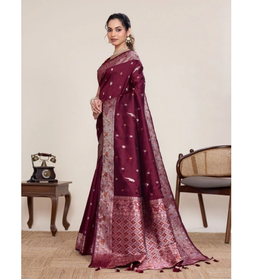 Women's Jacquard Woven Saree With Unstitched Blouse 5.5Mtr (Maroon)