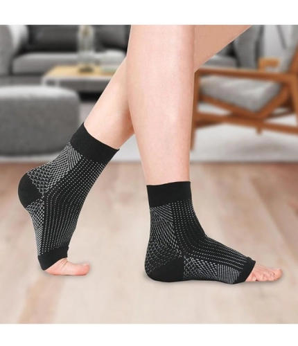 3_Pair Set Unisex Casual Cotton Printed Ankle Length Support Socks (Multicolor) 3_Pair Set Unisex Casual Cotton Printed Ankle Length Support Socks (Multicolor)