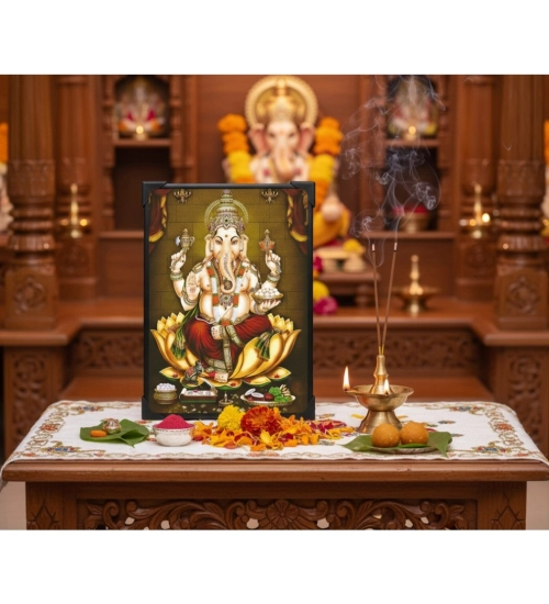 Wooden Lord Ganesha Table Top Devotional Player (Multicolor)