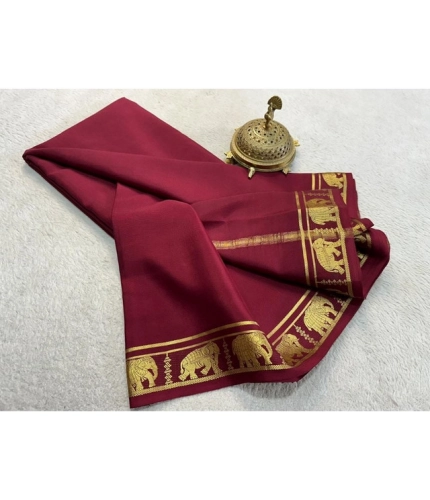 Women's Crepe Chit Pallu Solid Saree With Unstitched Blouse 5.5Mtr (Maroon) Women's Crepe Chit Pallu Solid Saree With Unstitched Blouse 5.5Mtr (Maroon)