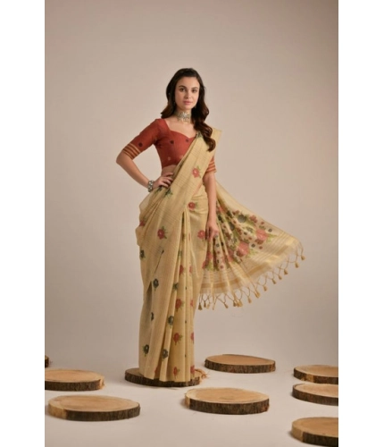 Women's Blended_Cotton Floral Motifs And Woven Buttas Saree With Unstitched Blouse 5.5Mtr (Light_Beige)