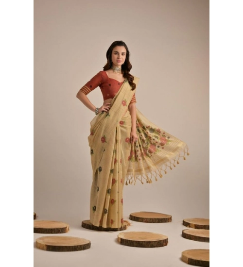 Women's Blended_Cotton Floral Motifs And Woven Buttas Saree With Unstitched Blouse 5.5Mtr (Light_Beige)