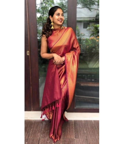 Women's Litchi silk Printed Saree With Unstitched Blouse (Red) Women's Litchi silk Printed Saree With Unstitched Blouse (Red)