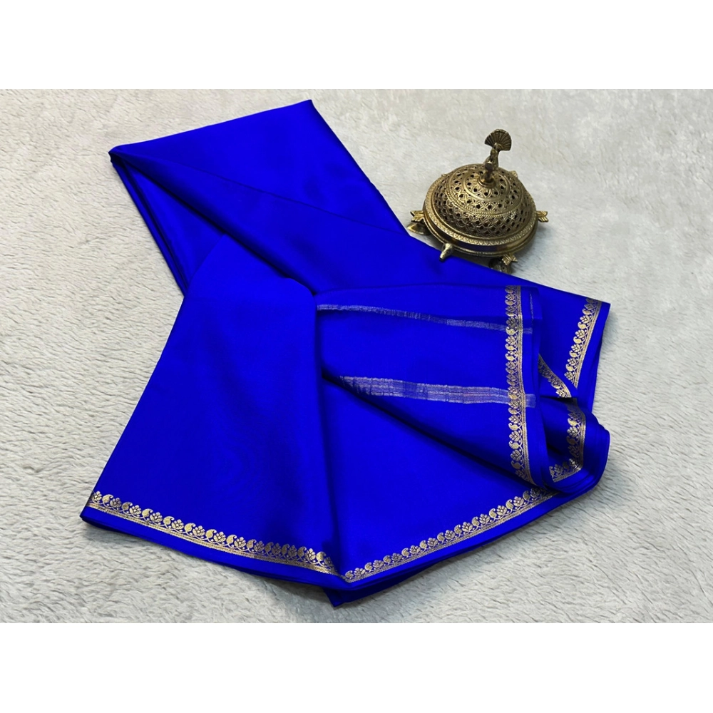 Women's Crepe Chit Pallu Solid Saree With Unstitched Blouse 5.5Mtr (Blue) Women's Crepe Chit Pallu Solid Saree With Unstitched Blouse 5.5Mtr (Blue)