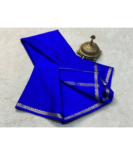 Women's Crepe Chit Pallu Solid Saree With Unstitched Blouse 5.5Mtr (Blue)