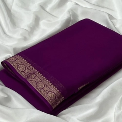 Women's Crepe Chit Pallu Solid Saree With Unstitched Blouse 5.5Mtr (Wine)