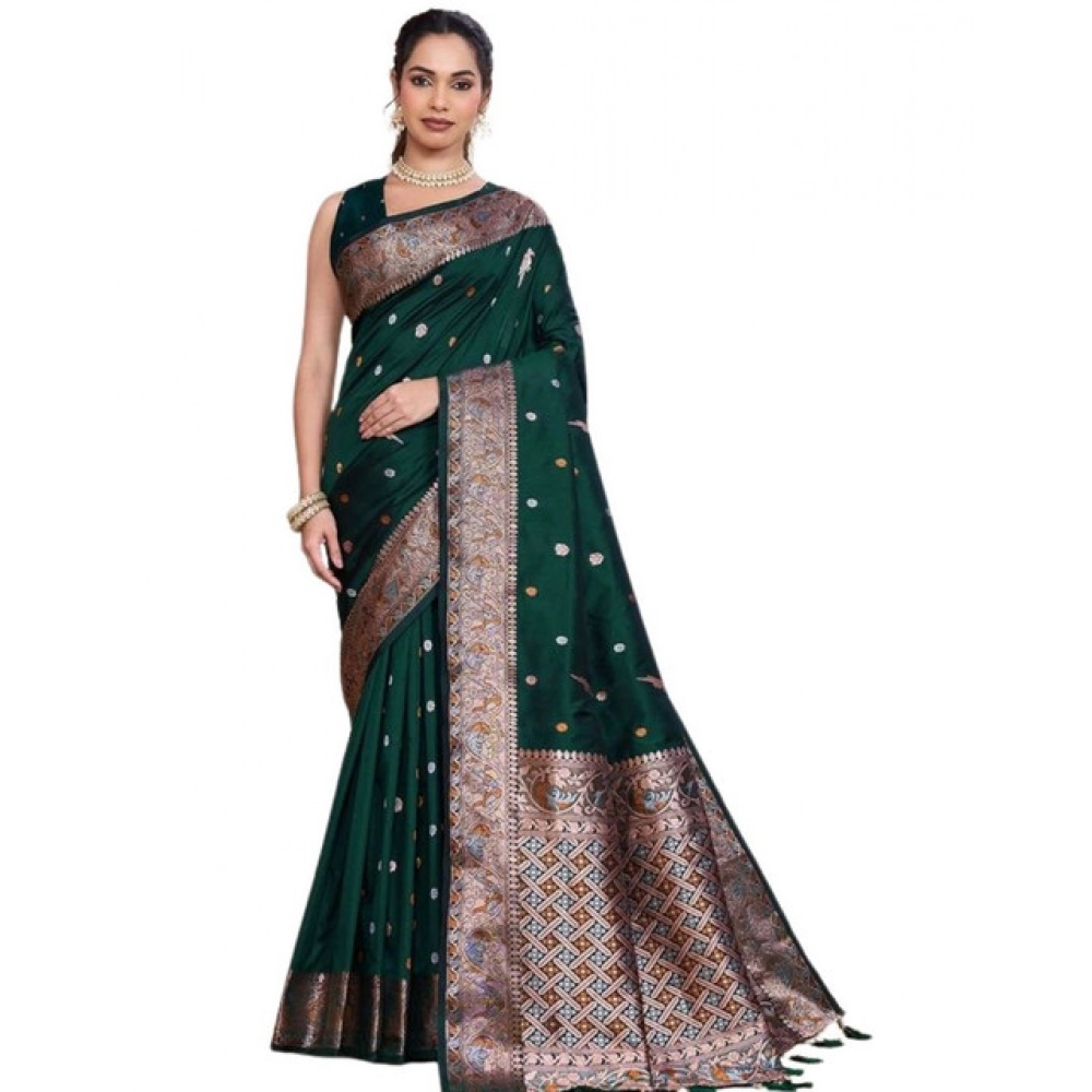 Women's Jacquard Woven Saree With Unstitched Blouse 5.5Mtr (Green) Women's Jacquard Woven Saree With Unstitched Blouse 5.5Mtr (Green)