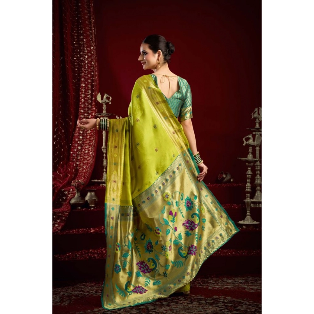 Women's Silk Blend Woven Saree With Unstitched Blouse 5.5 Mtr (Light_Green) Women's Silk Blend Woven Saree With Unstitched Blouse 5.5 Mtr (Light_Green)