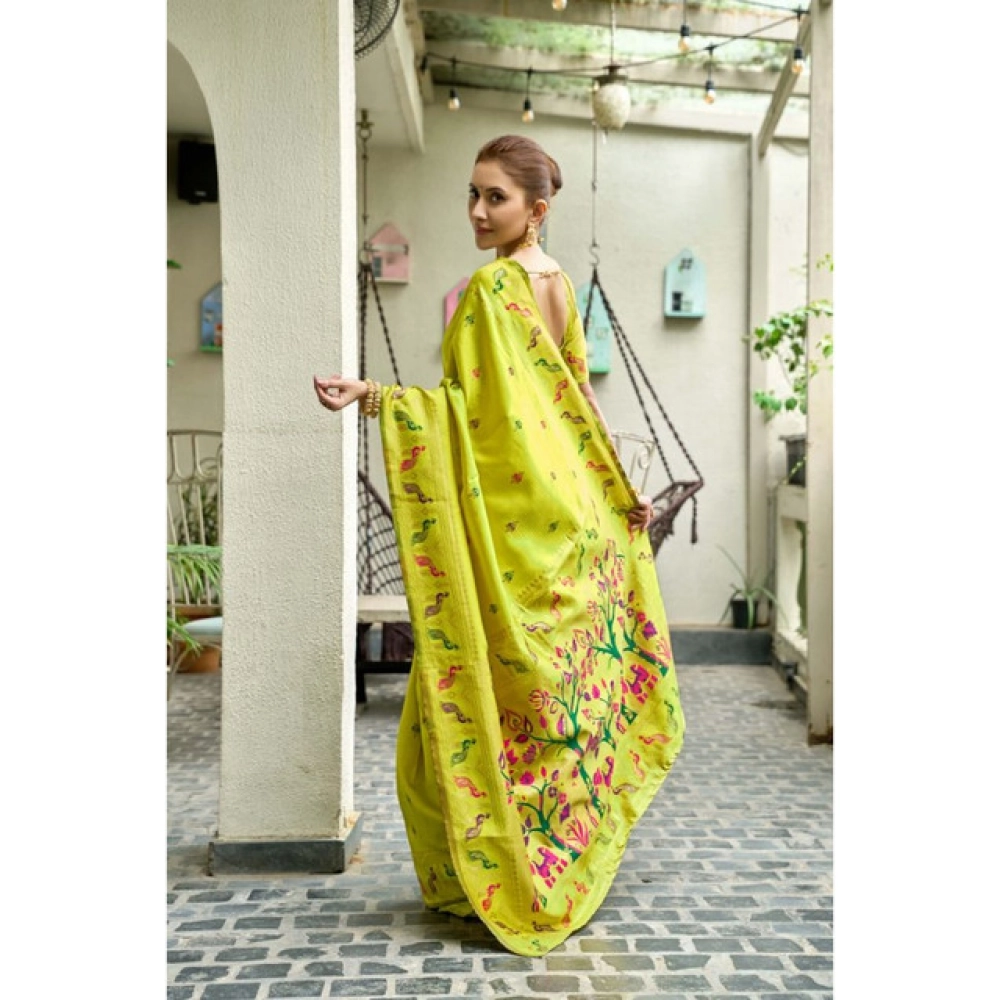 Women's Silk Blend Woven Saree With Unstitched Blouse 5.5 Mtr (Lime) Women's Silk Blend Woven Saree With Unstitched Blouse 5.5 Mtr (Lime)