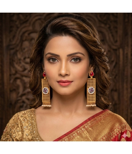 Women's Zinc Alloy Gold Plated Dangler Earrings (Multicolor)