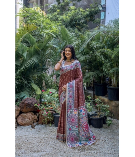 Women's Faux_Tussar Geometric_Print Saree With Unstitched Blouse 5.5Mtr (Coffee)