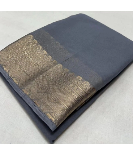 Women's Crepe Chit Pallu Solid Saree With Unstitched Blouse 5.5Mtr (Grey)