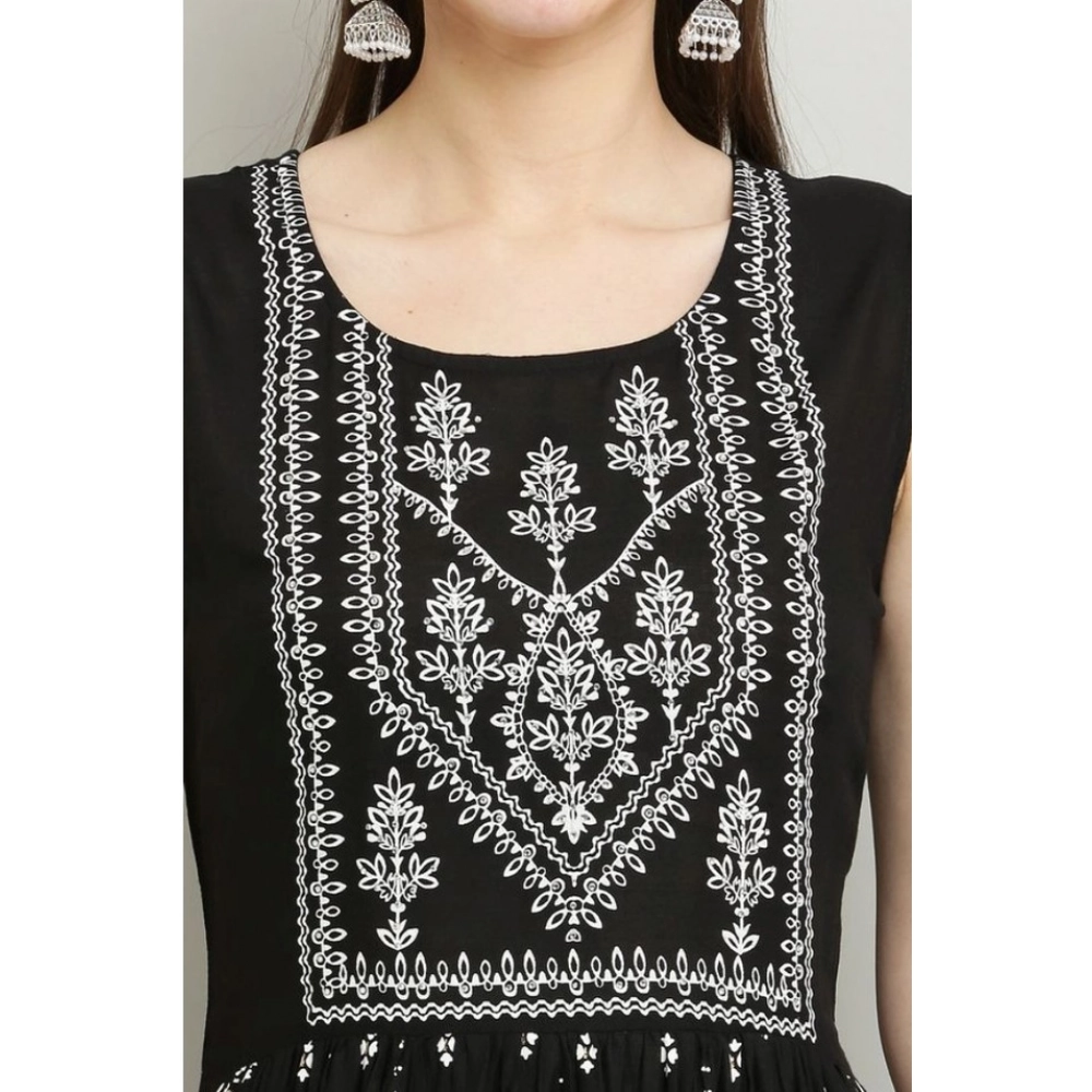 Women's Casual Rayon 3-4th Sleeves Kurti (Black)