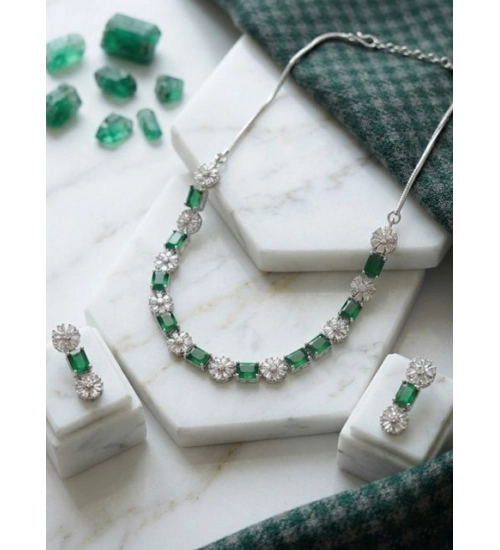 Women's Brass Silver Plated Necklace set (Green)