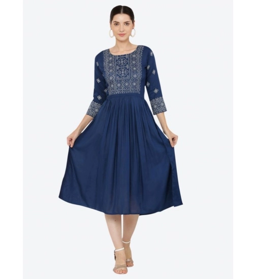 Women's Casual Rayon 3-4th Sleeves Kurti (Blue)