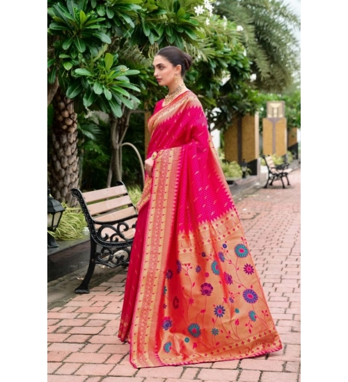 Women's Silk Blend Zari Woven Saree With Unstitched Blouse 5.5Mtr (Pink)