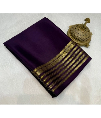 Women's Crepe Chit Pallu Solid Saree With Unstitched Blouse 5.5Mtr (Dark Purple)