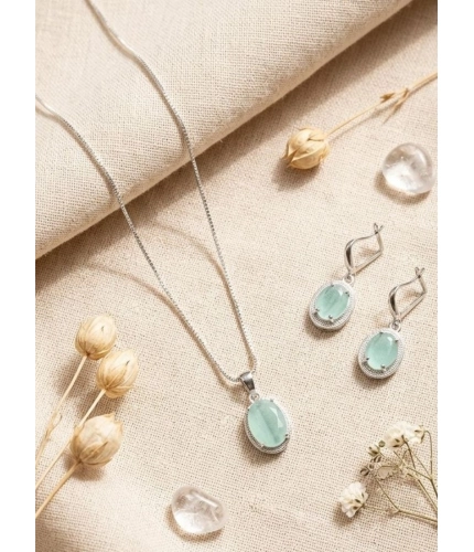 Women's Brass Silver Plated Pendant Set (Turquoise)