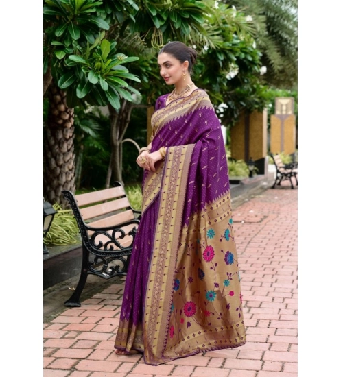 Women's Silk Blend Zari Woven Saree With Unstitched Blouse 5.5Mtr (Purple)